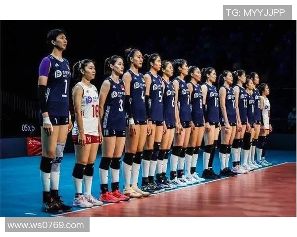 赛后分析:上海排球队与深圳排球队的竞技状态与表现对比 赛后分析:上海排球队与深圳排球队的竞技状态与表现对比