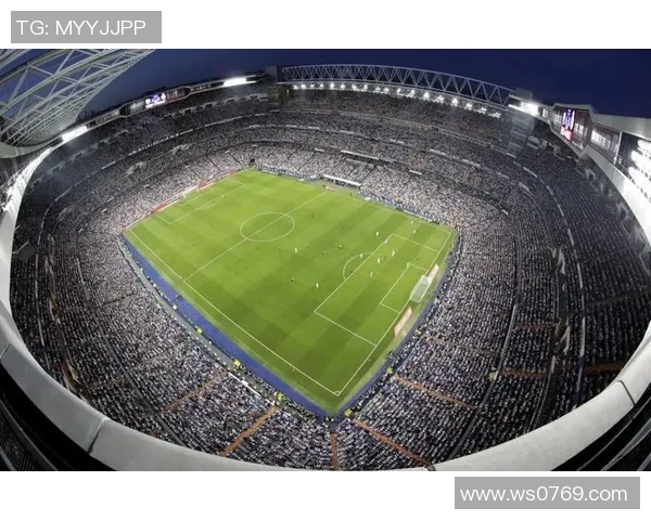 高清足球明星原画图片欣赏与解析尽在这里让你领略球场魅力与艺术之美 高清足球明星原画图片欣赏与解析尽在这里让你领略球场魅力与艺术之美