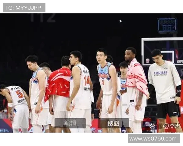 杭州篮球队的默契配合与战术分析探讨 杭州篮球队的默契配合与战术分析探讨