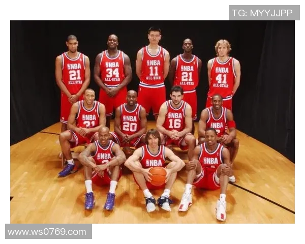 赛后分析:北京篮球队与成都篮球队的战术对决与技术亮点探讨 赛后分析:北京篮球队与成都篮球队的战术对决与技术亮点探讨