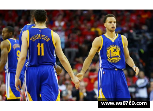 汤普森英勇逆境重生 NBA新晋三分球王赢得人心